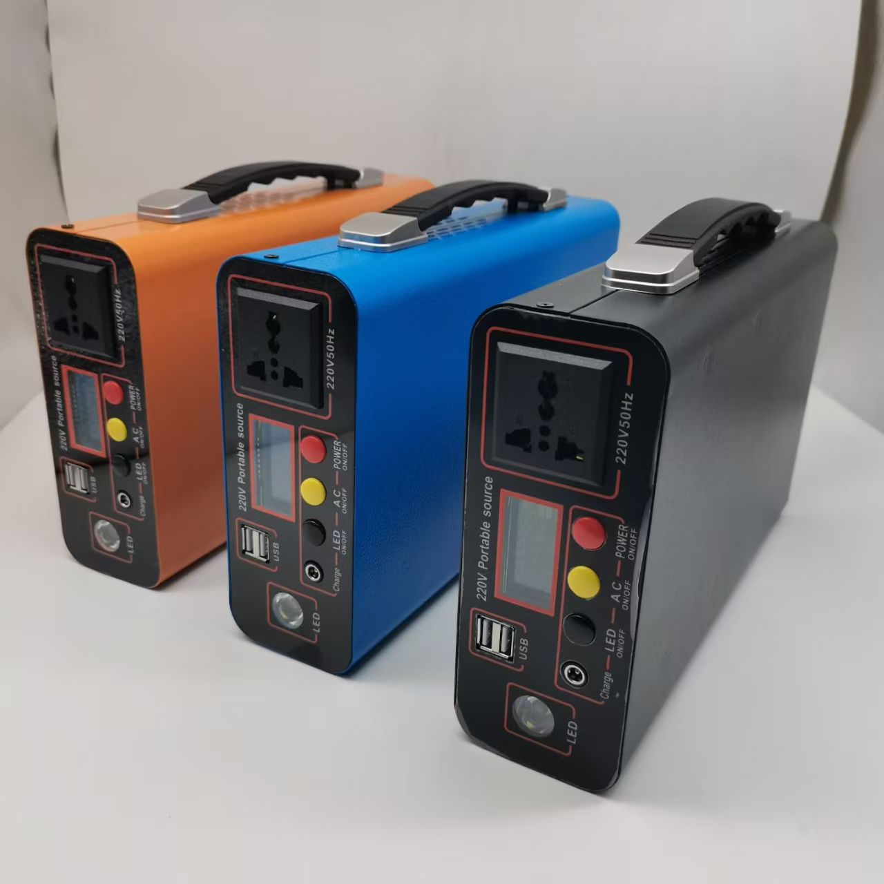 200W/300W 便携式电源站 B系列